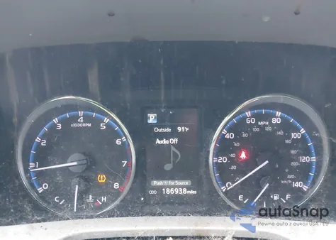 2016 Toyota Rav4 Xle z USA, uszkodzony, nr VIN 2T3WFREV3GW302020